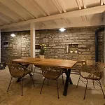 Rhea / рея Pensión 3*