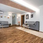 Rhea / рея Balchik