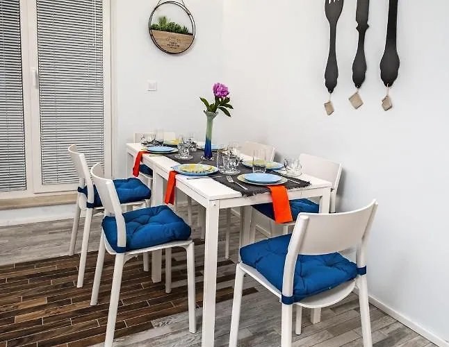 Rhea / рея Guest house 3*