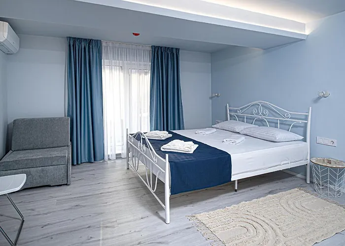 Guest house Rhea / рея 3*